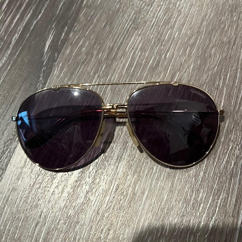 Aviators with gold rim brown lens